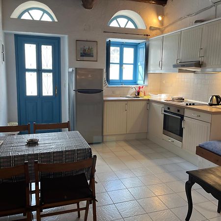 Neoclassical Apartment, Central Chora Andros المظهر الخارجي الصورة