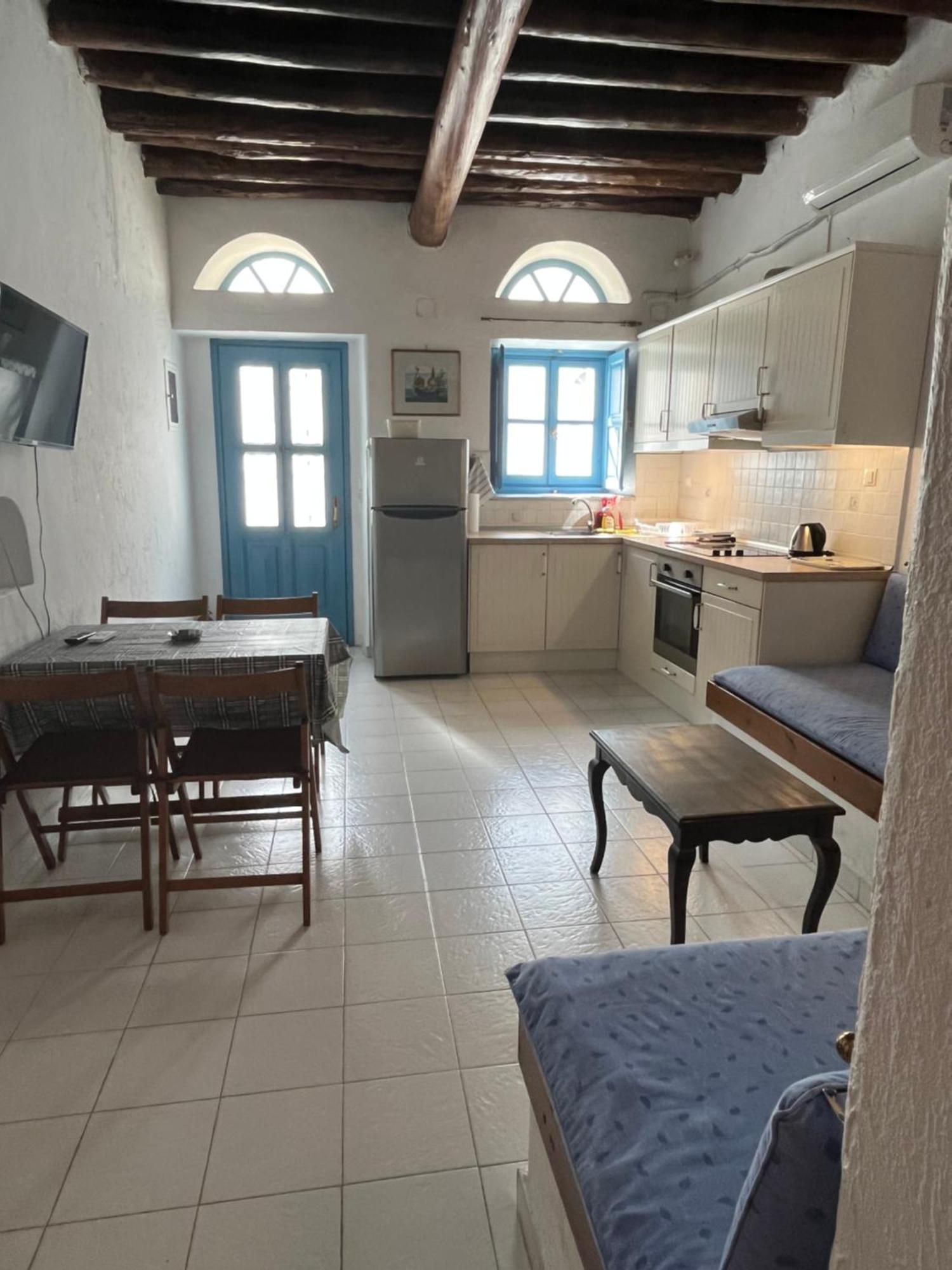 Neoclassical Apartment, Central Chora Andros المظهر الخارجي الصورة