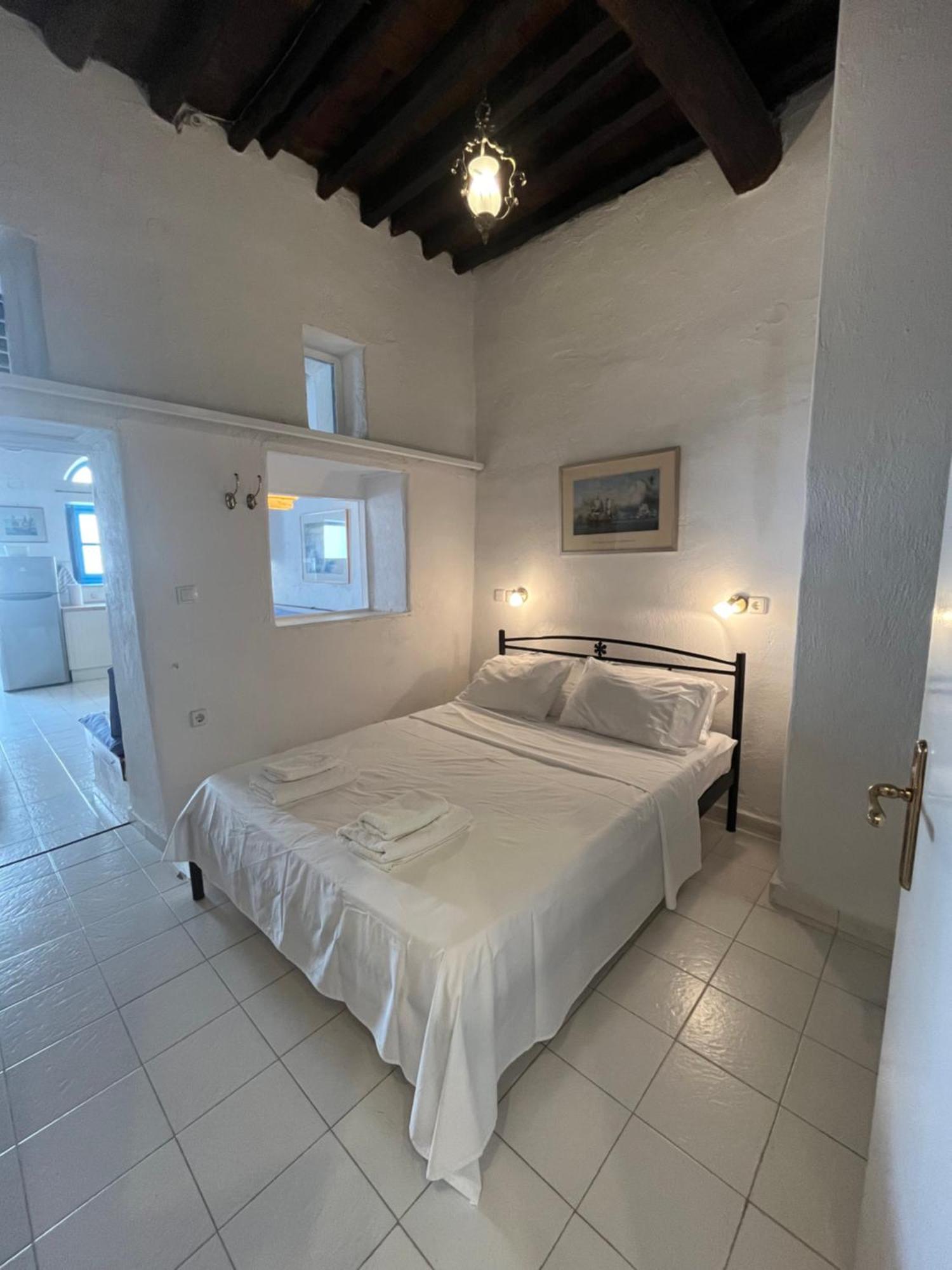 Neoclassical Apartment, Central Chora Andros المظهر الخارجي الصورة